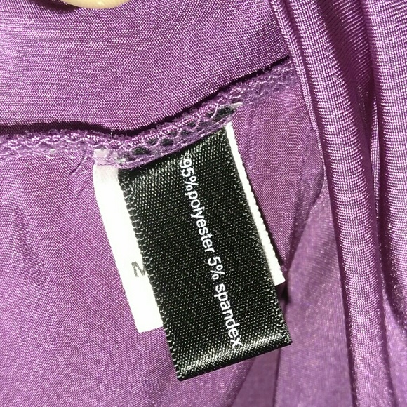 Sleeveless lavender blouse - Picture 4 of 4